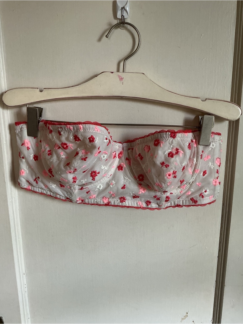 aerie White Bandeau with Pink Floral Embroidery and Scalloped Trim